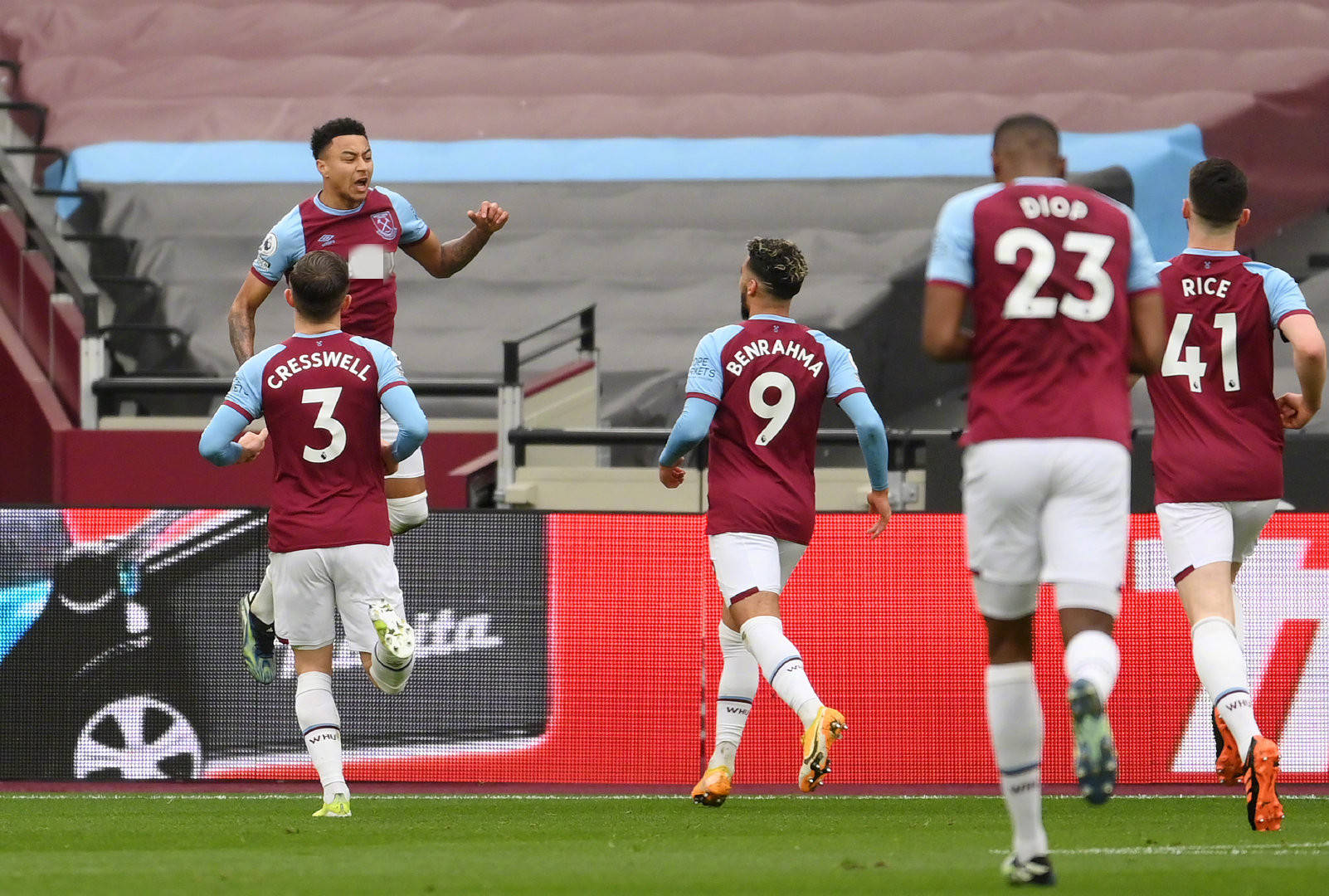 敏锐的球场 敏锐的球场